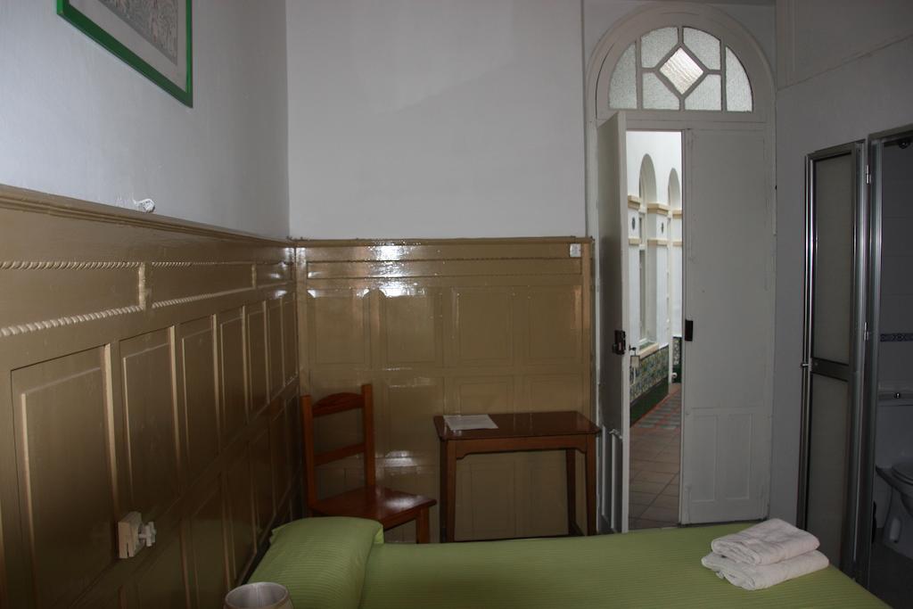 סביליה Hostal Union Campana מראה חיצוני תמונה